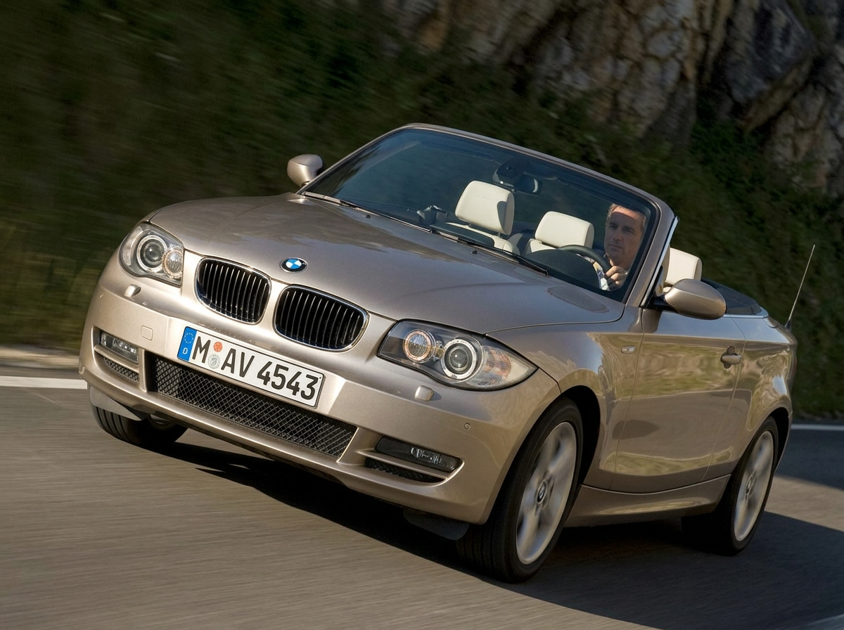 BMW 1-series Convertible 118i Executive foto 1